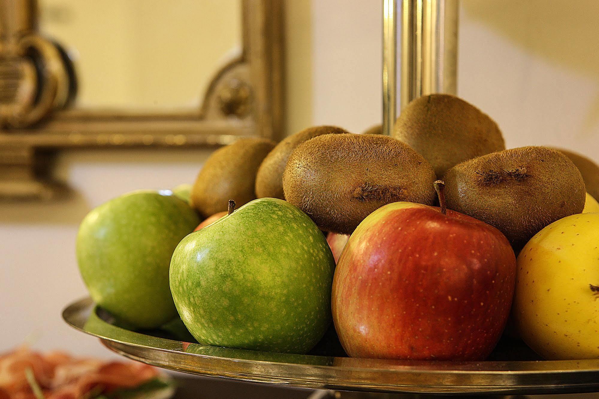 Grand Capodimonte Hotel