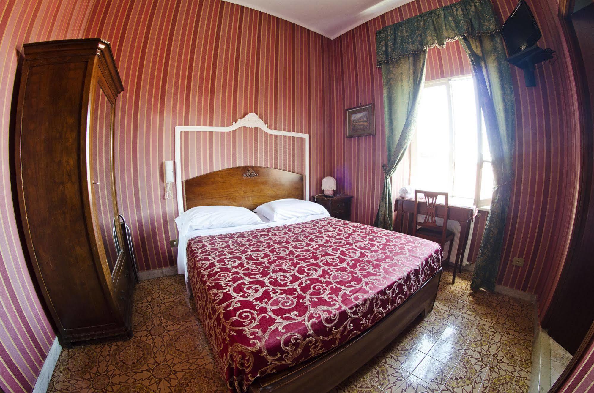 Hotel Hotel Villa Maria Naples