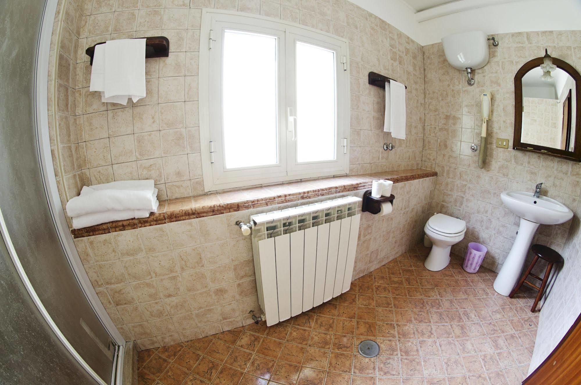Hotel Villa Maria 3* Naples