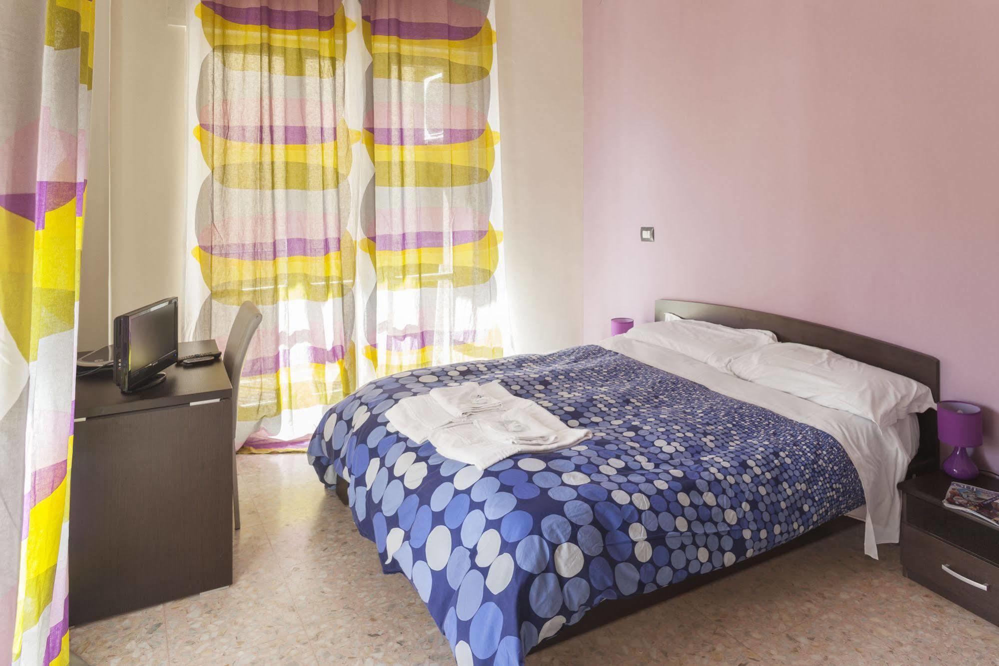 Of The Sun Hostel Naples
