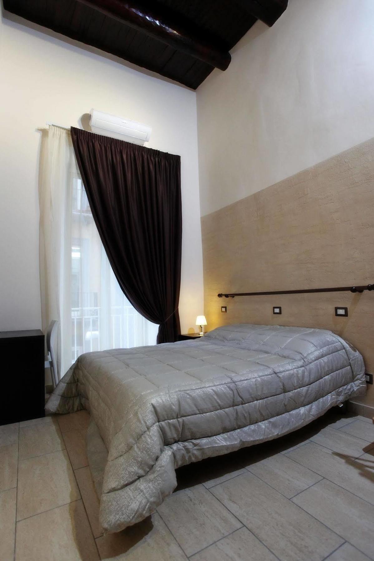 Bed & Breakfast 2 2*
