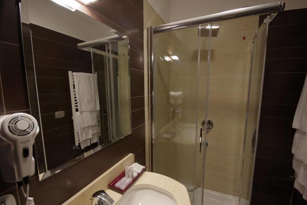 Ferdinando Ii Hotel 4*