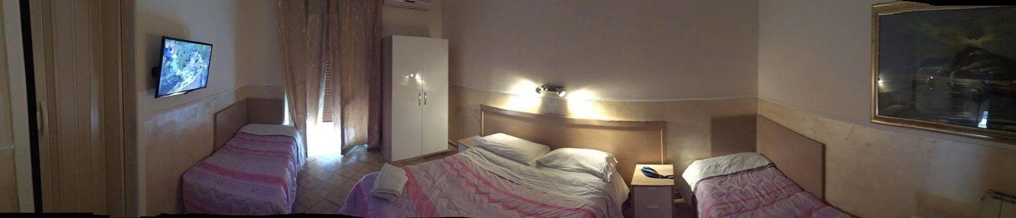 Hotel Viola Hotel 3*