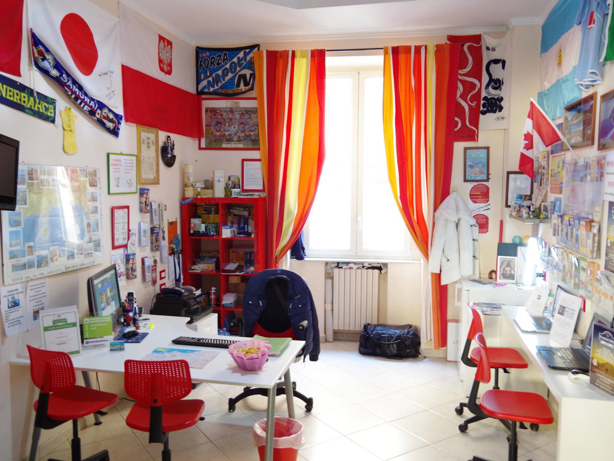 Mancini Hostel *