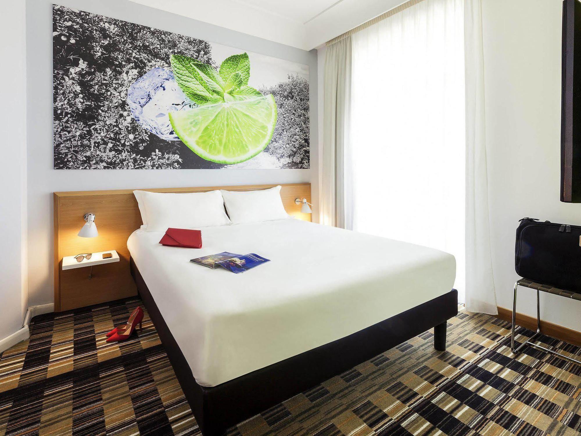 Ibis Styles Garibaldi Hotel