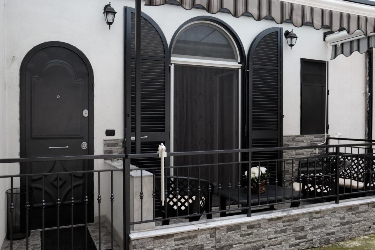 Holiday home Sannazzaro 70 Naples