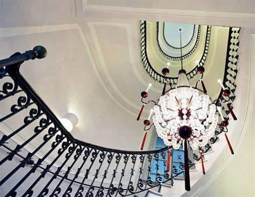 Palazzo Decumani Naples