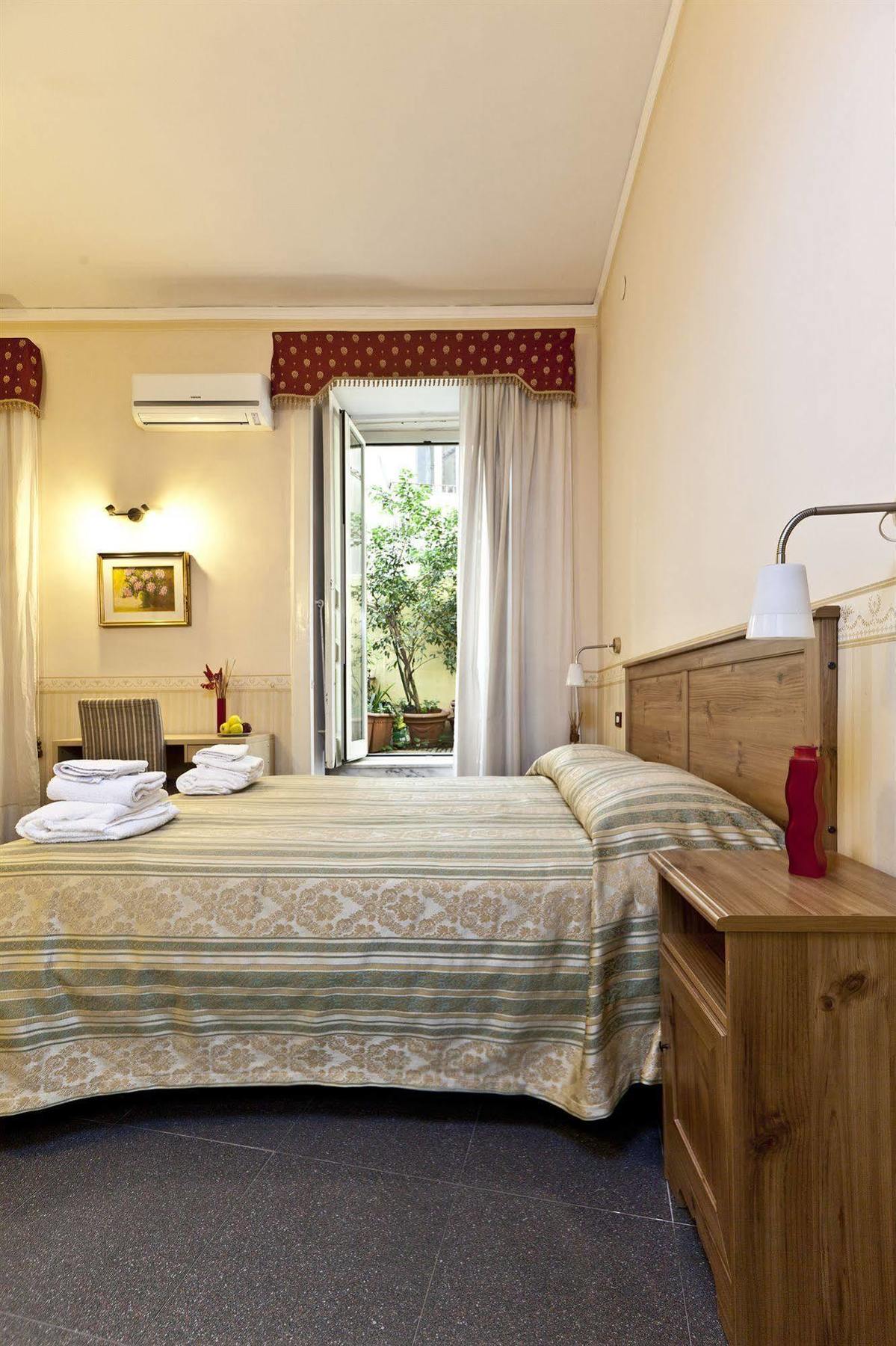 Guest house Bnb Naples 3*