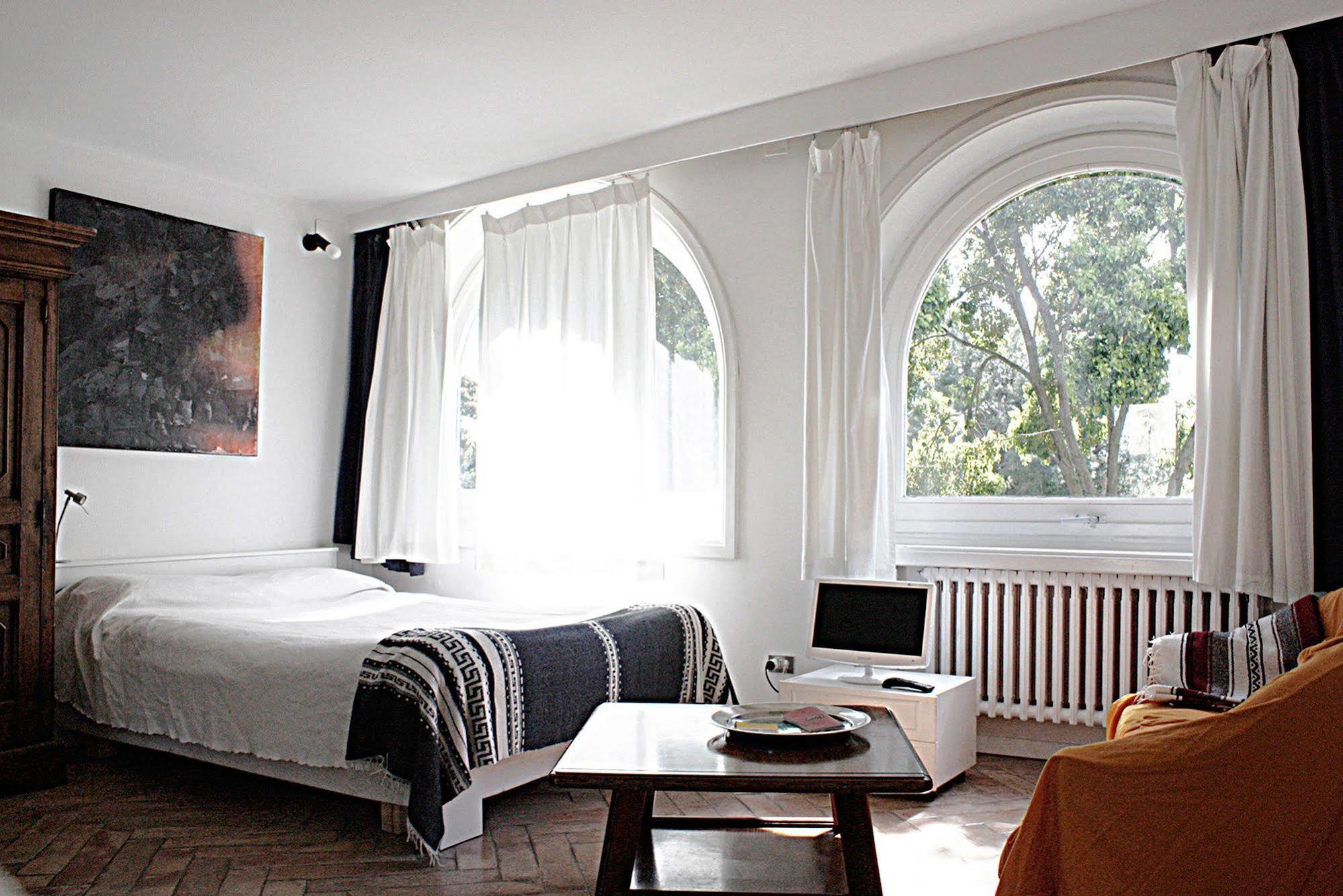 Apartment Residenza Le Rose D'arte Naples
