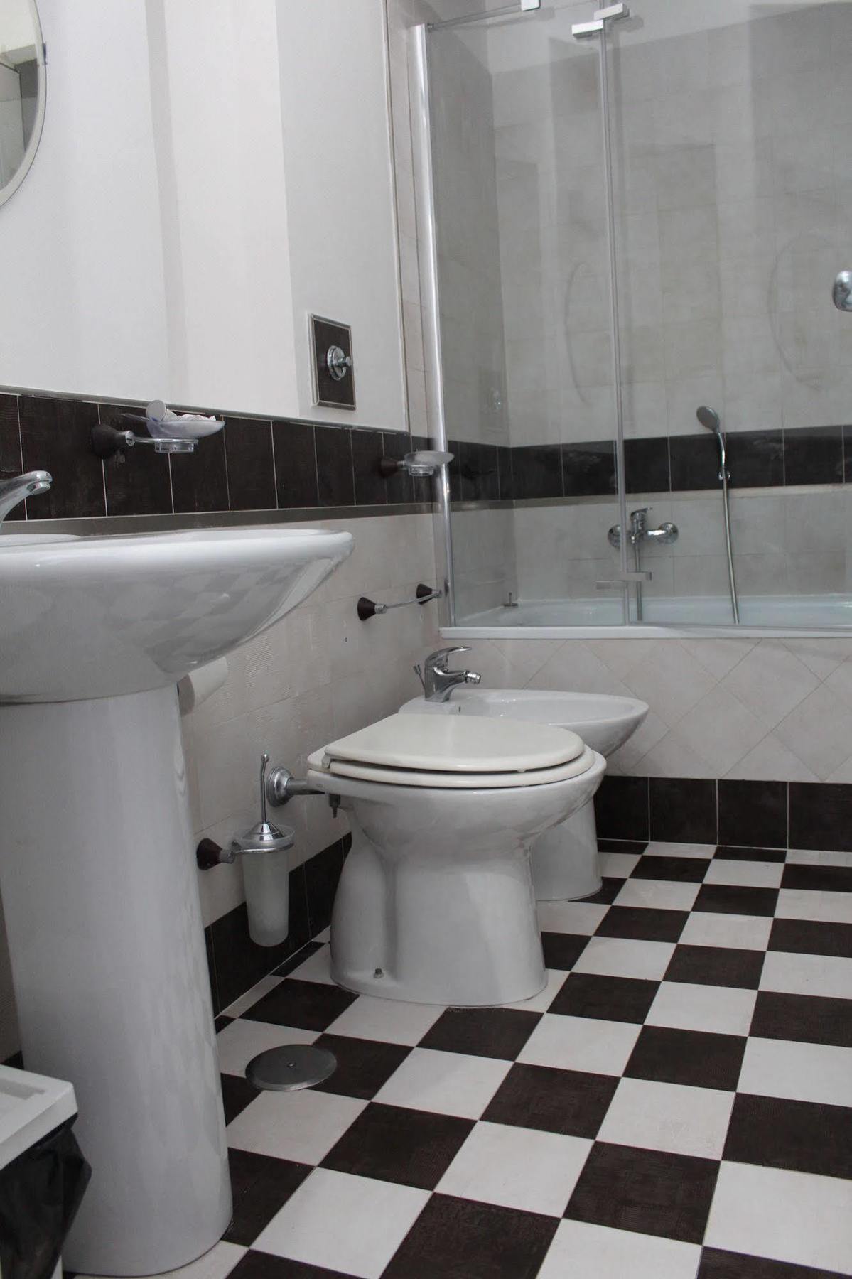 Residenza Nicola Hotel Naples