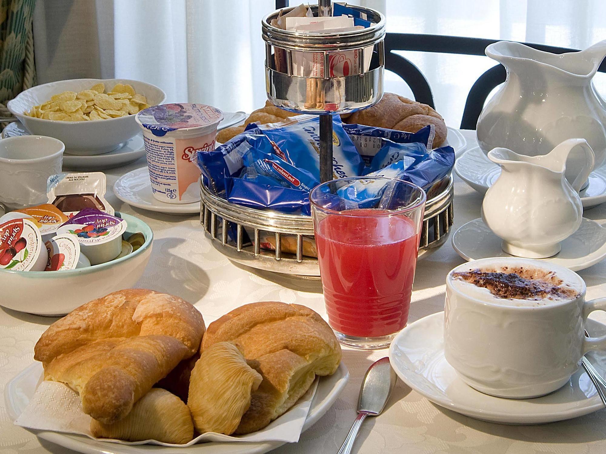 Hotel Pinto-storey Naples