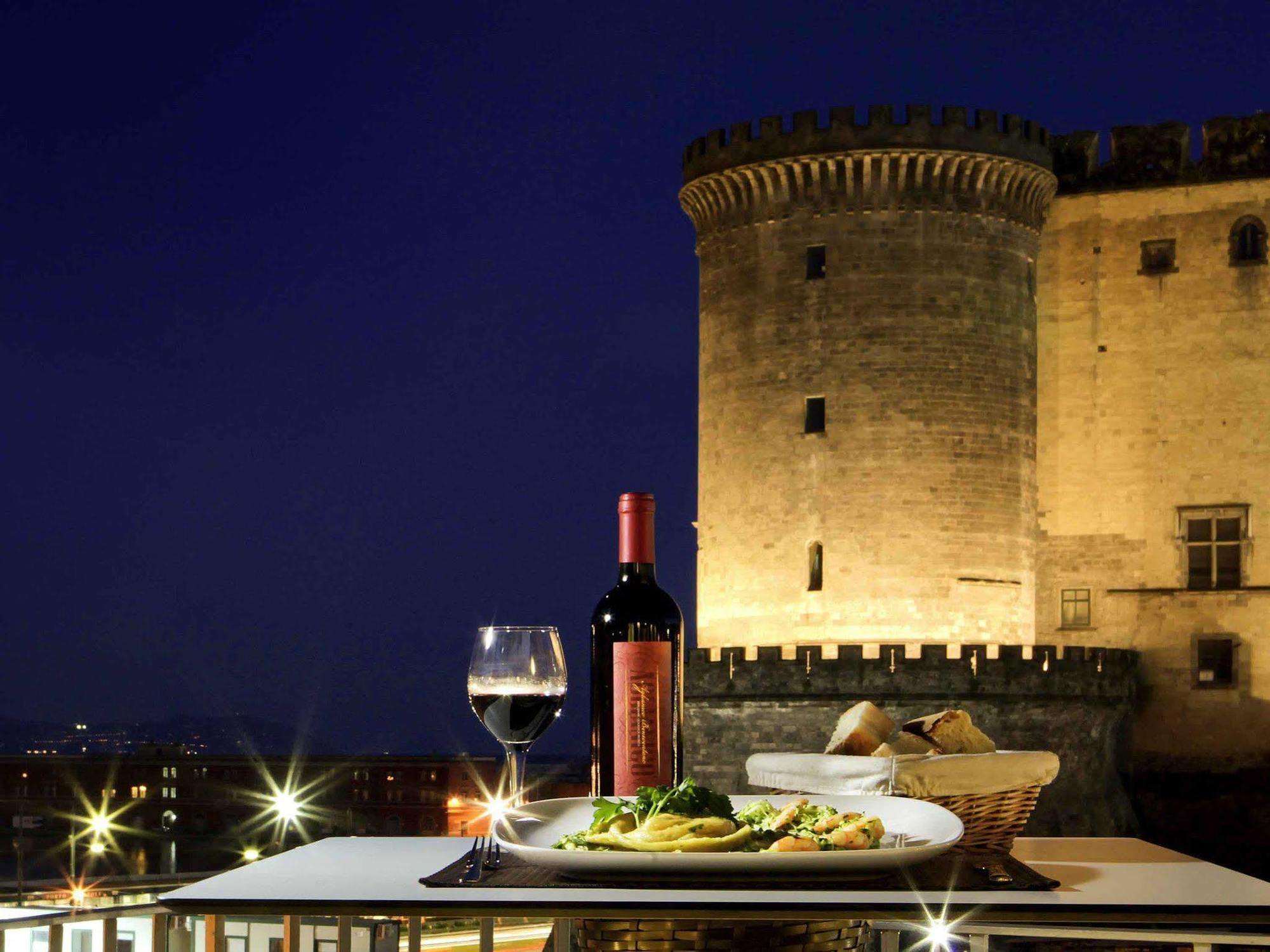 Hotel Mercure Centro Angioino Naples
