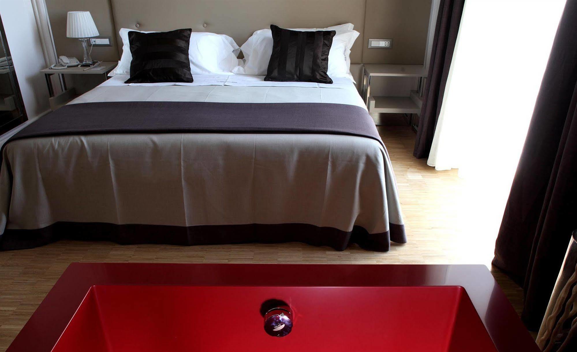 Partenope Relais 4*