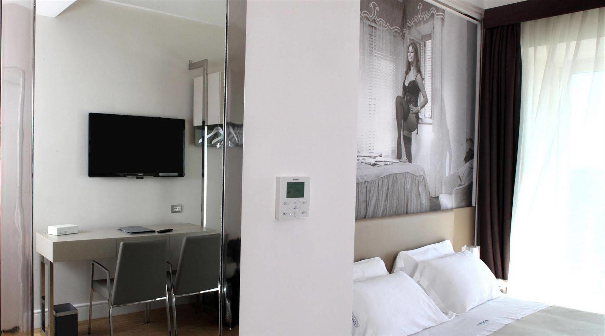 Hotel Partenope Relais Naples