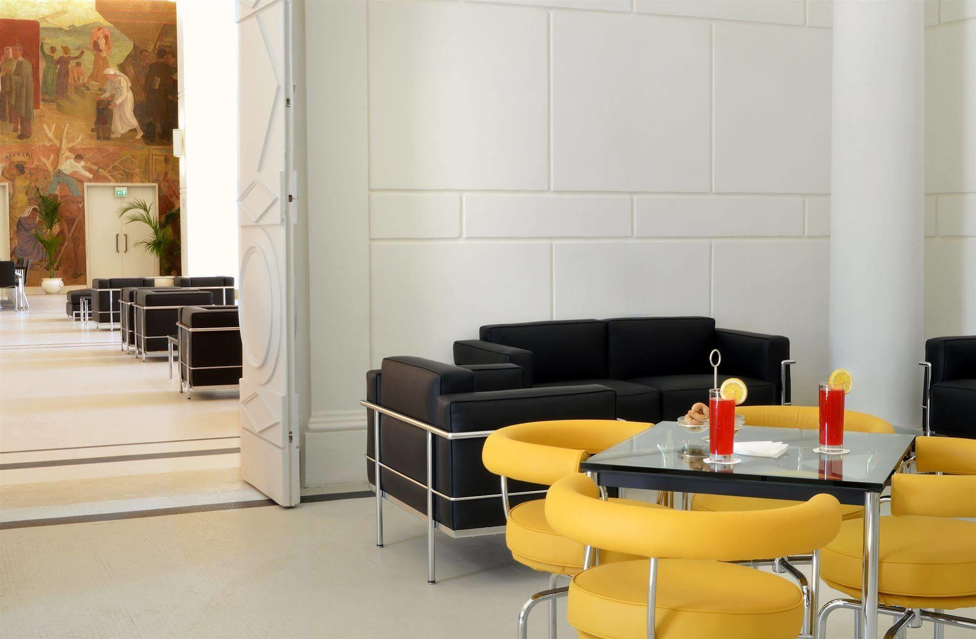 Hotel Palazzo Esedra Naples