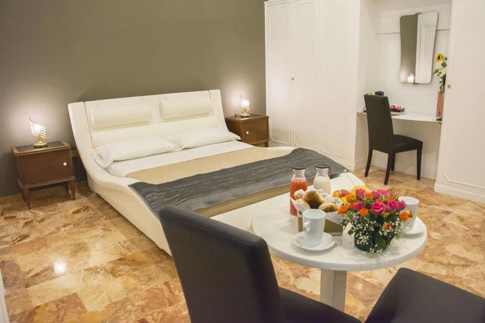 Bed & Breakfast Museum Naples