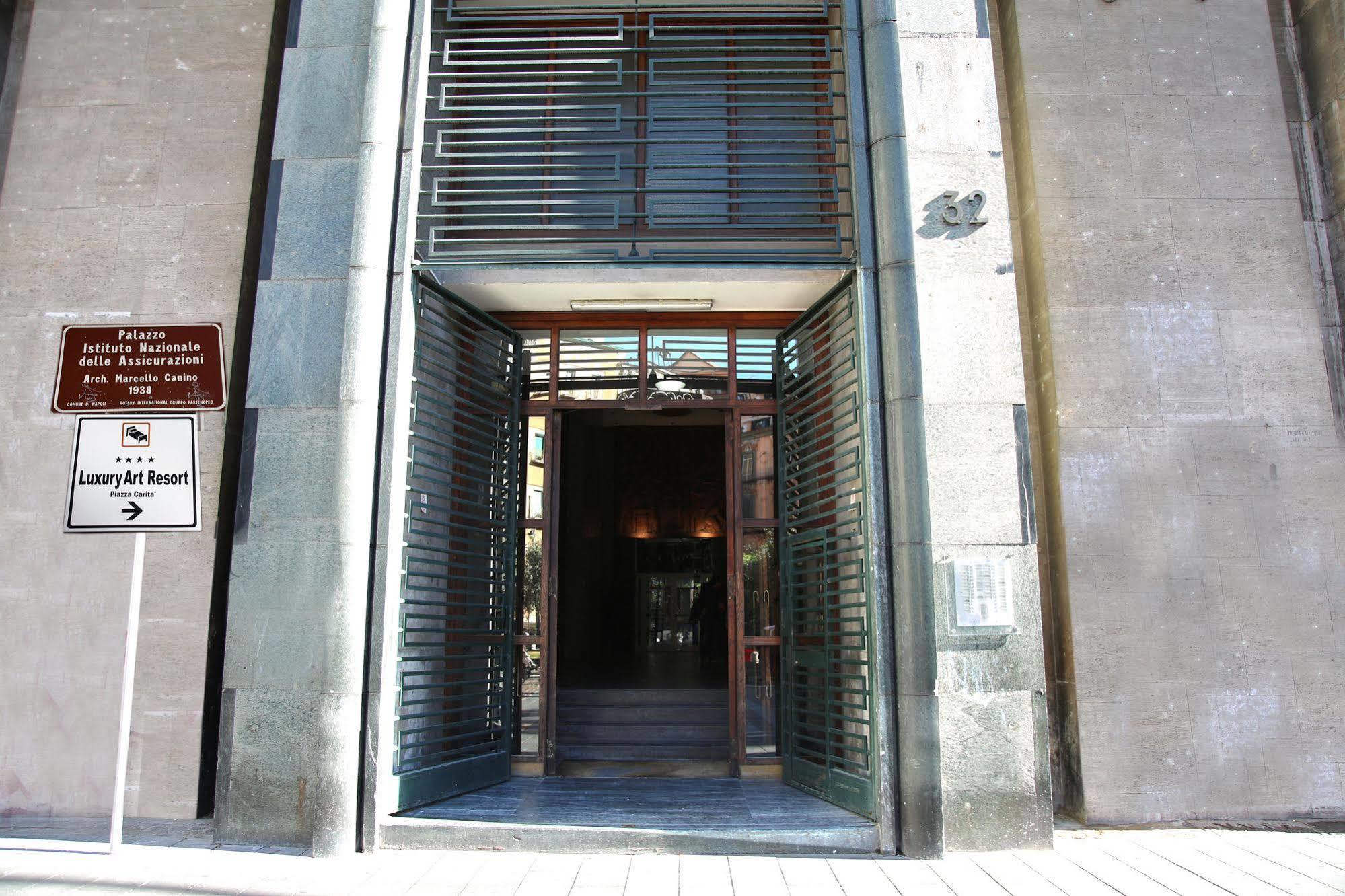 Art Resort Piazza Carita' Hotel 4*
