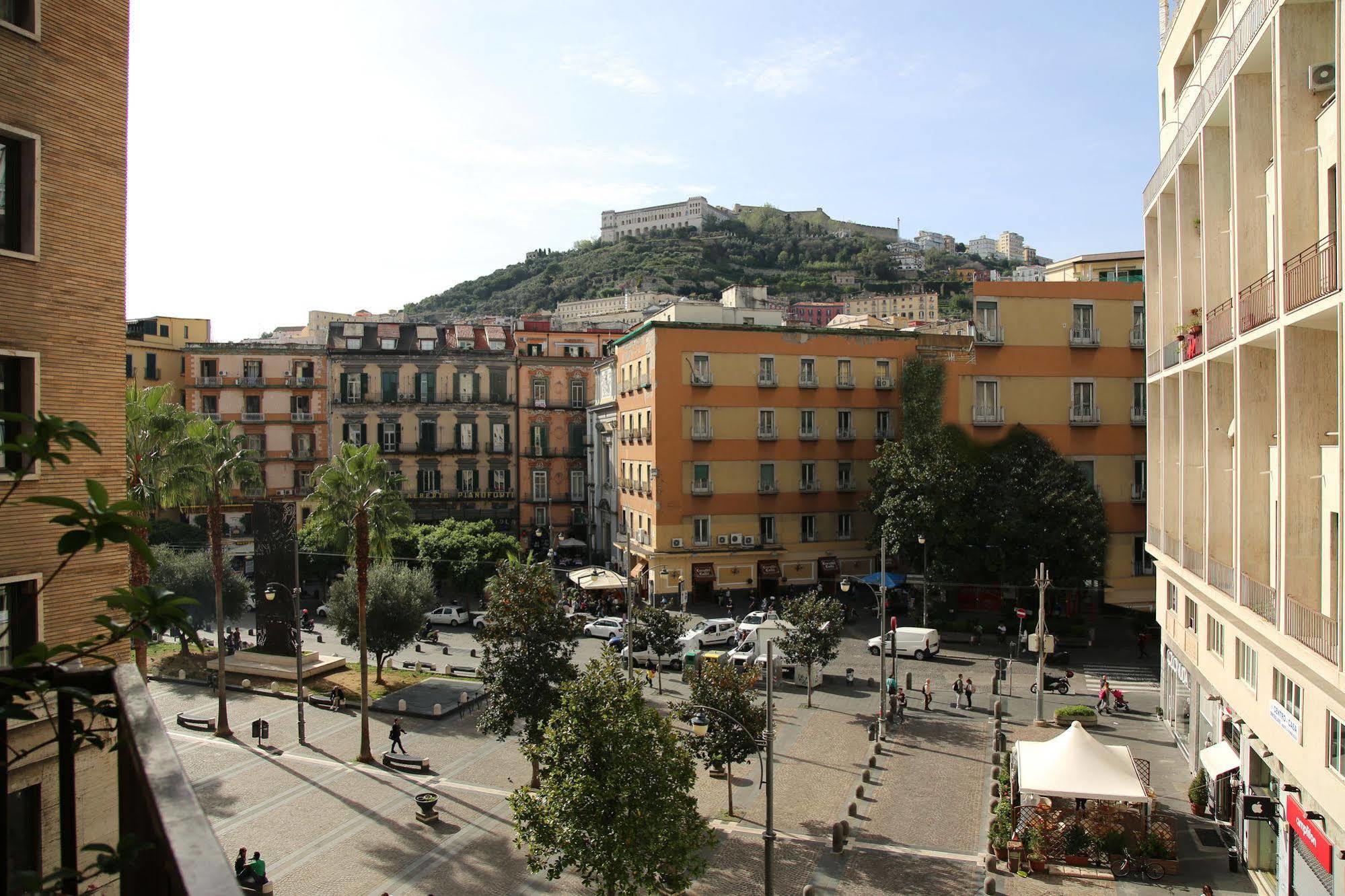 Art Resort Piazza Carita' Hotel