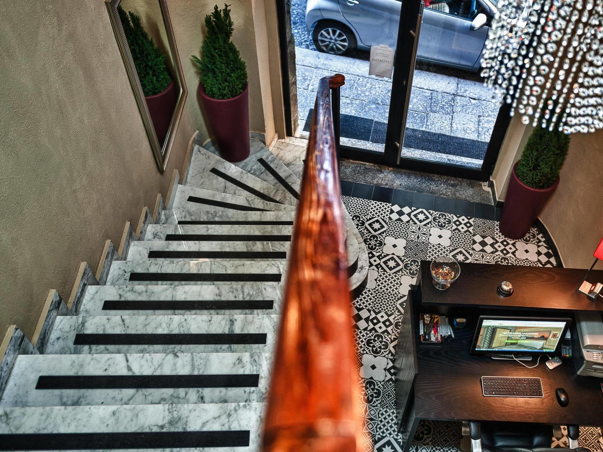 Angioino & Spa Hotel Naples