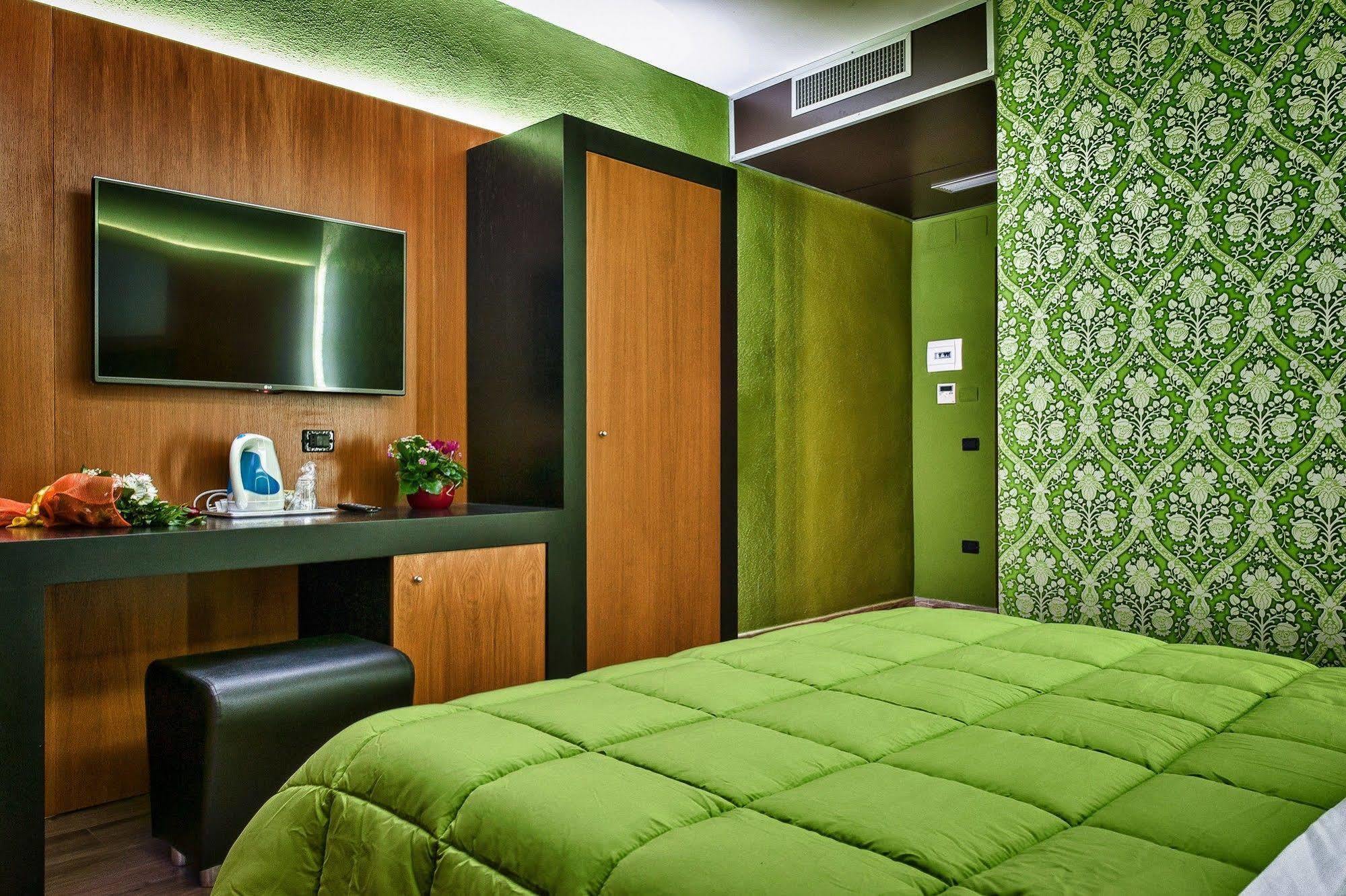 Angioino & Spa Hotel 3*