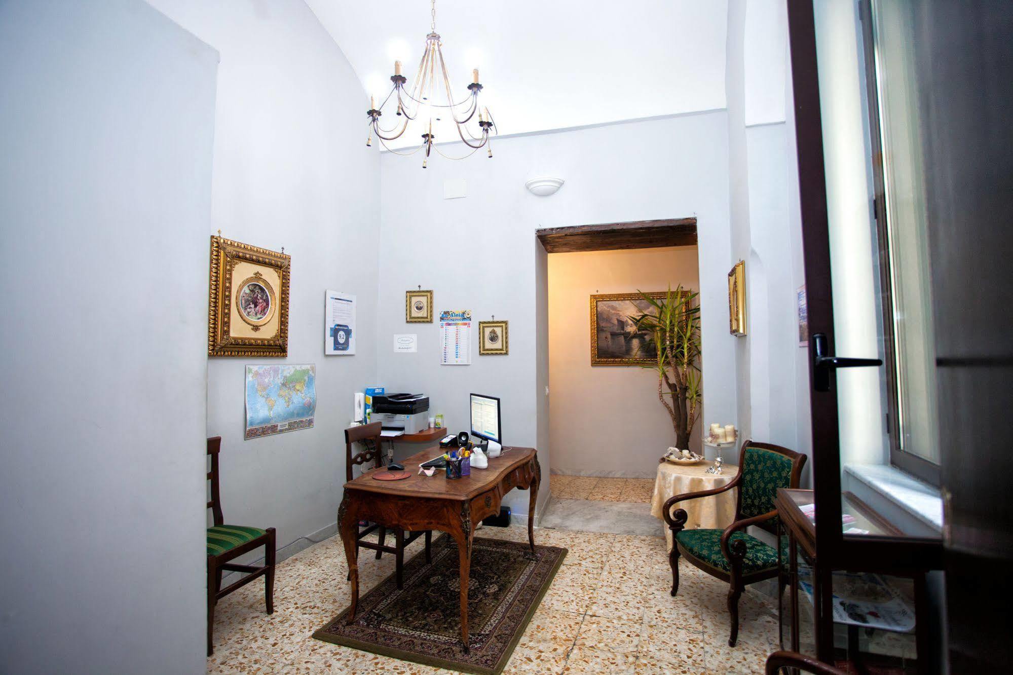 Rochel Naples