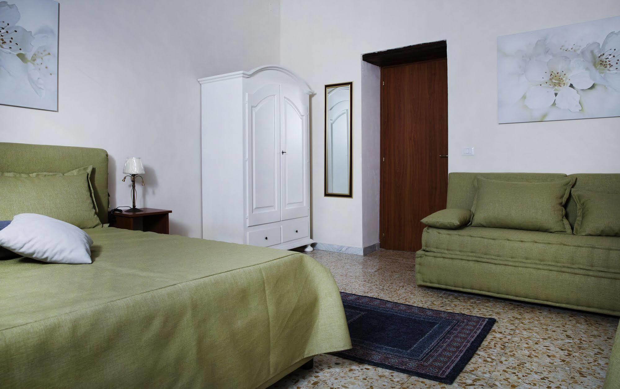 Rochel Bed & Breakfast