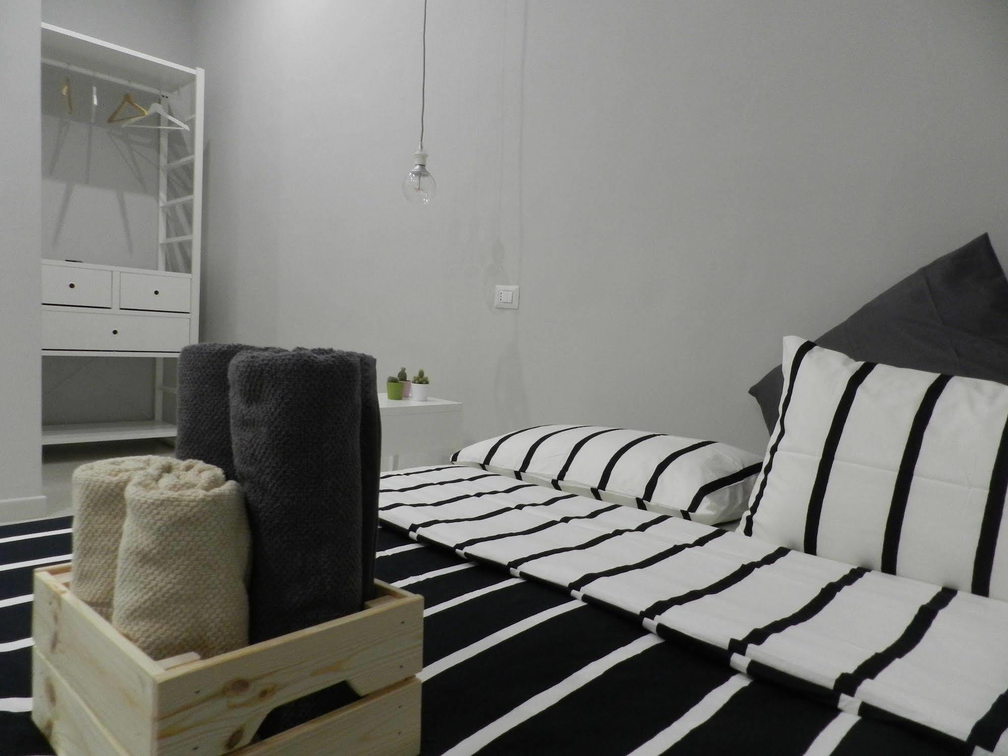 Mola Bed & Breakfast 3*