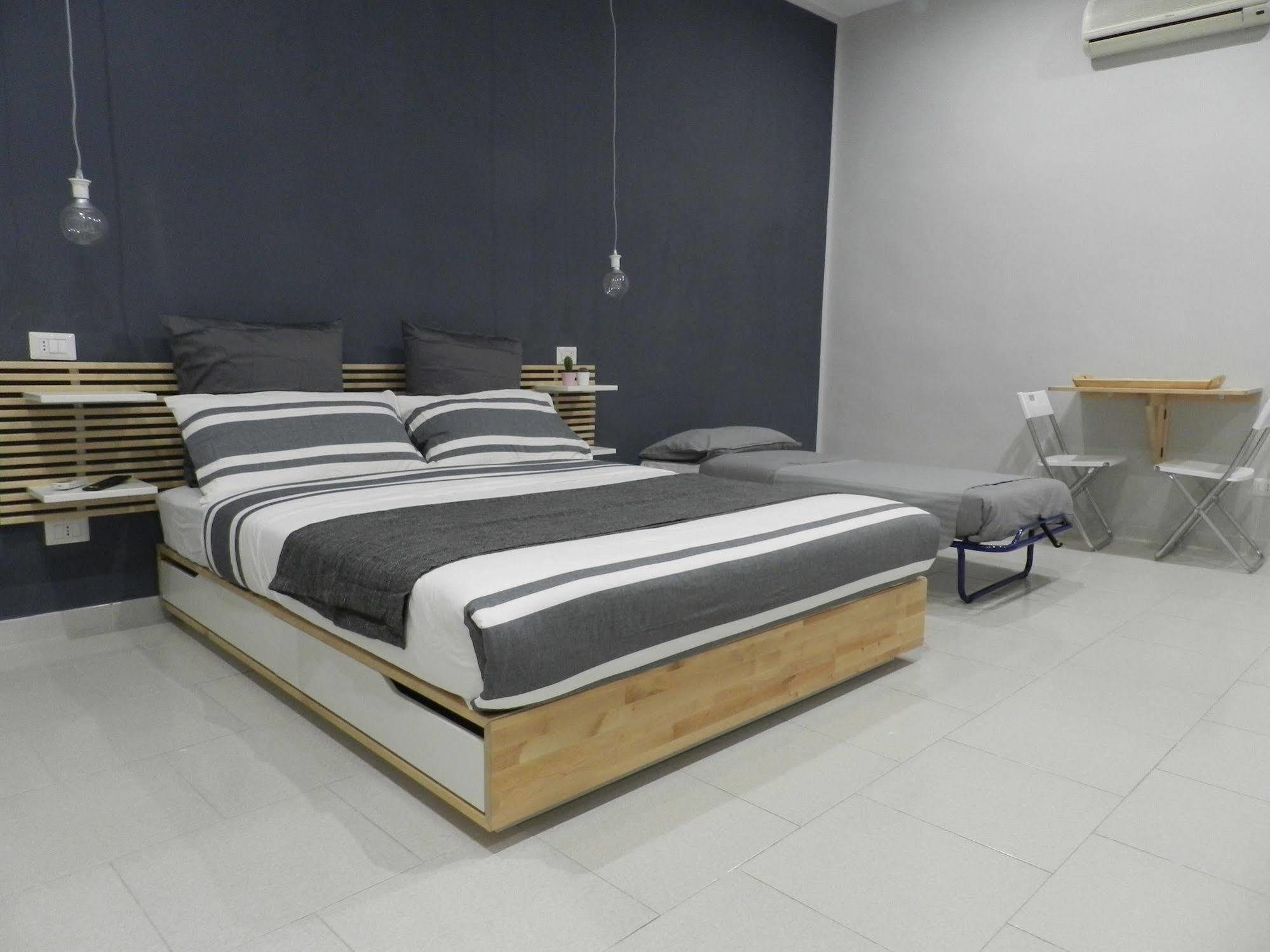 Bed & Breakfast Mola Naples