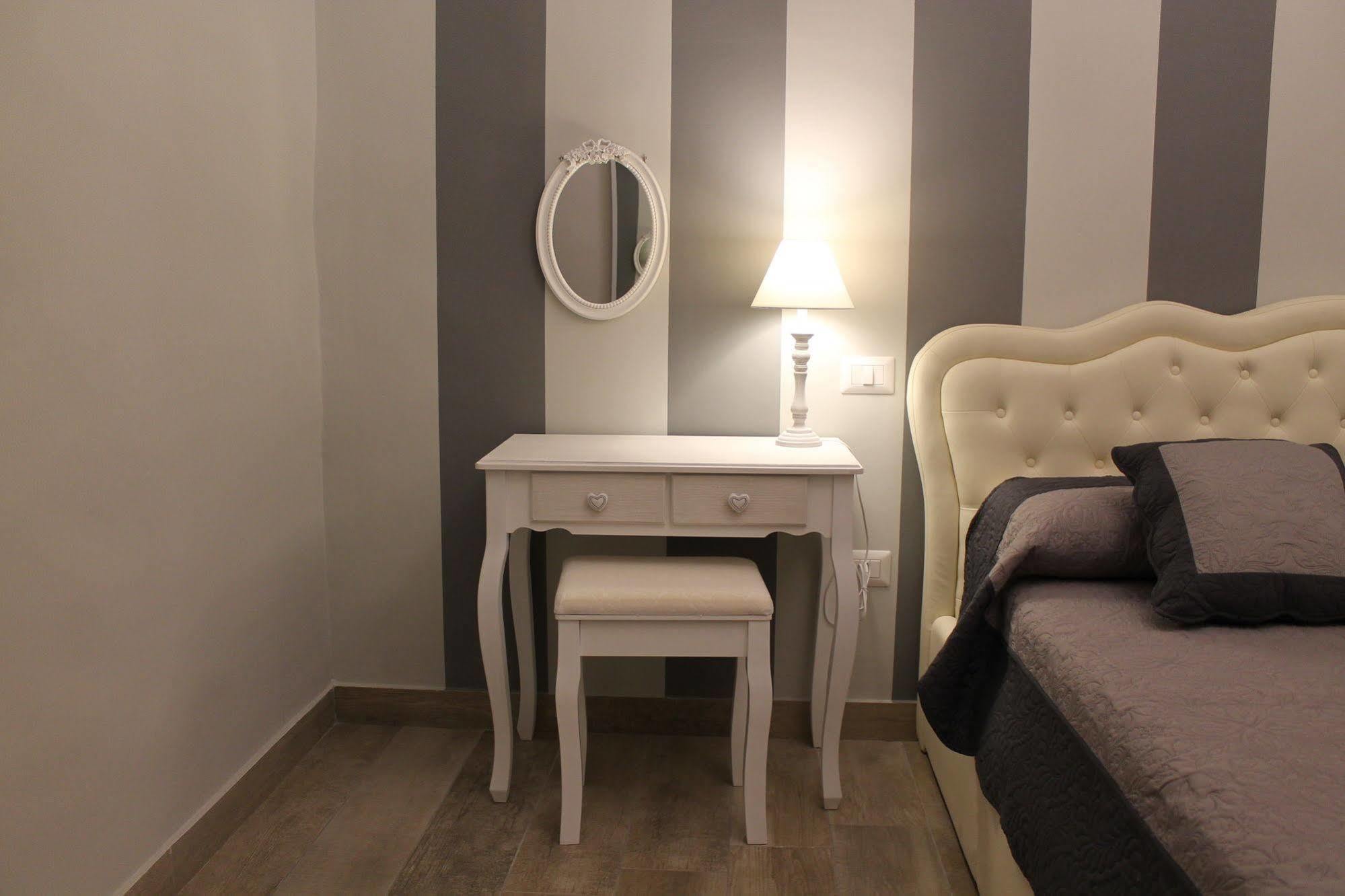 Le Villanelle Naples