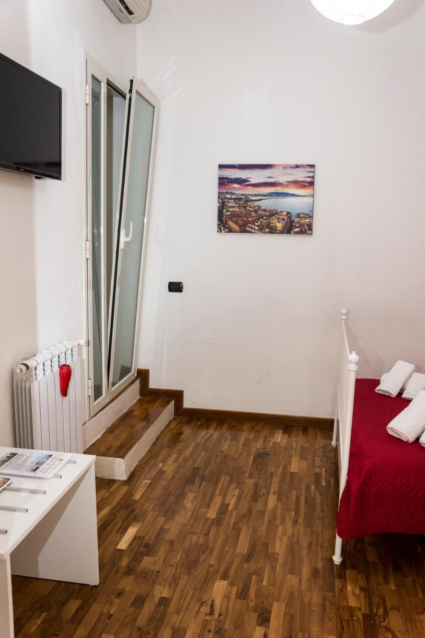 Bed & Breakfast O' Sole E' Napule Naples