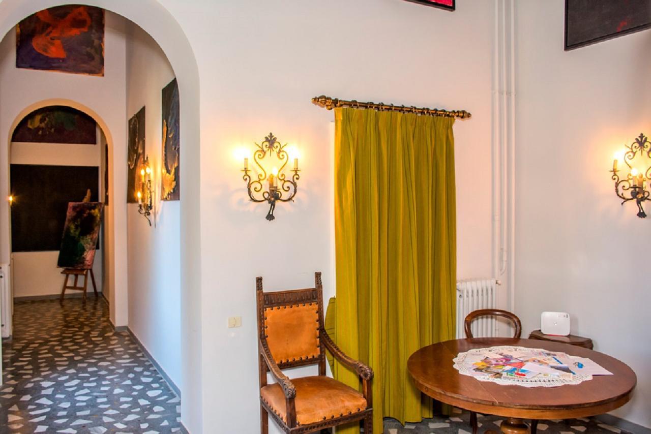 Apartment Mariolina Amato Art Gallery