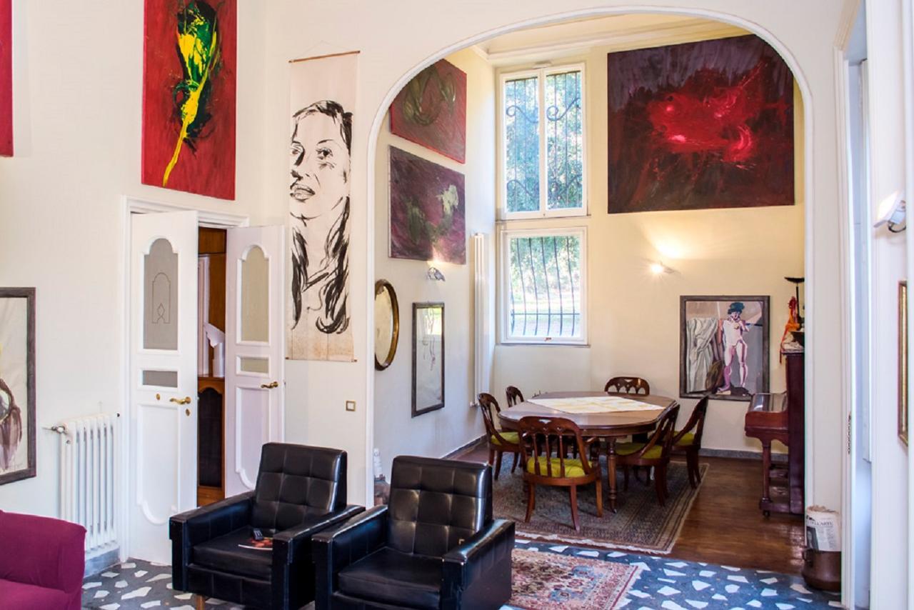 Mariolina Amato Art Gallery Apartment Naples