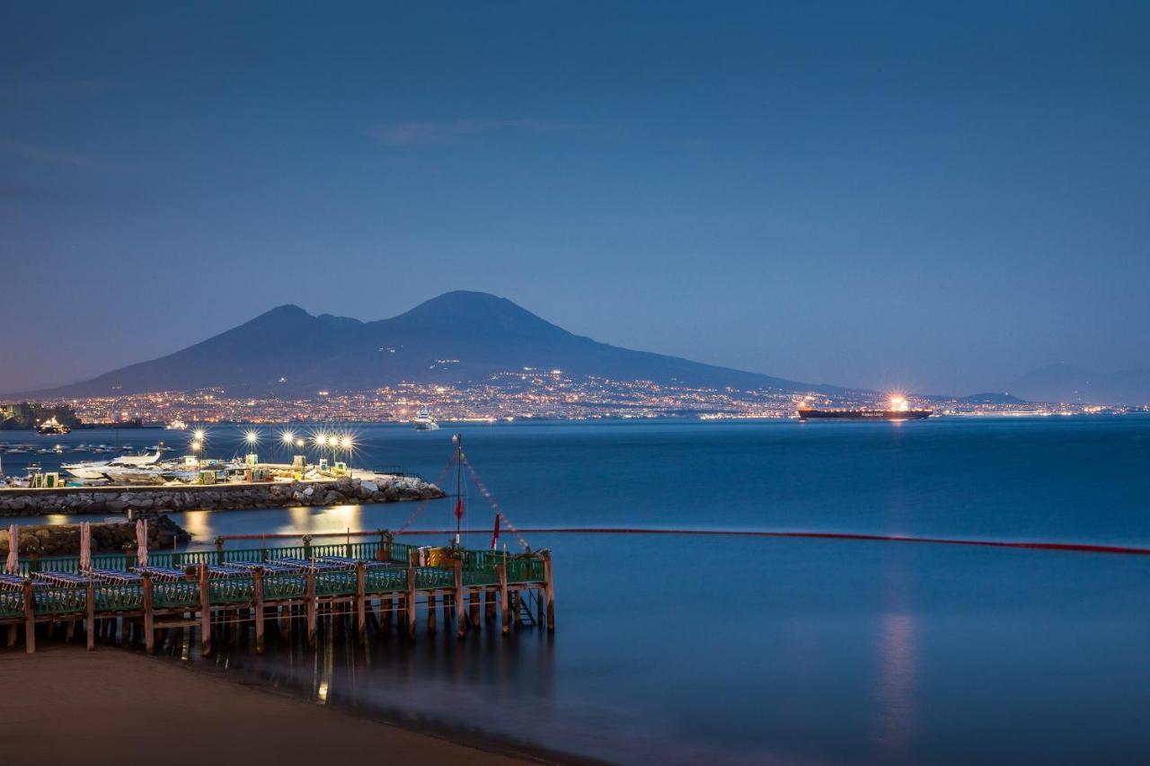 Apartment Lhp Posillipo *