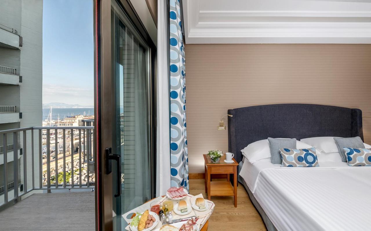 Hotel Royal Continental 4*