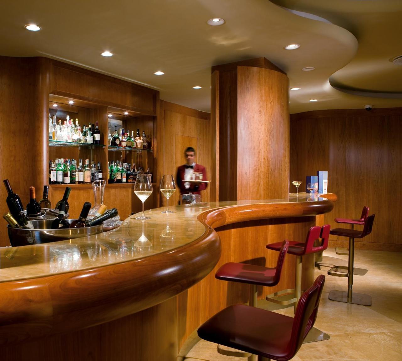 Royal Continental 4*