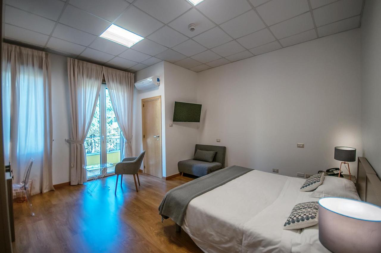 Hotel Albina Naples