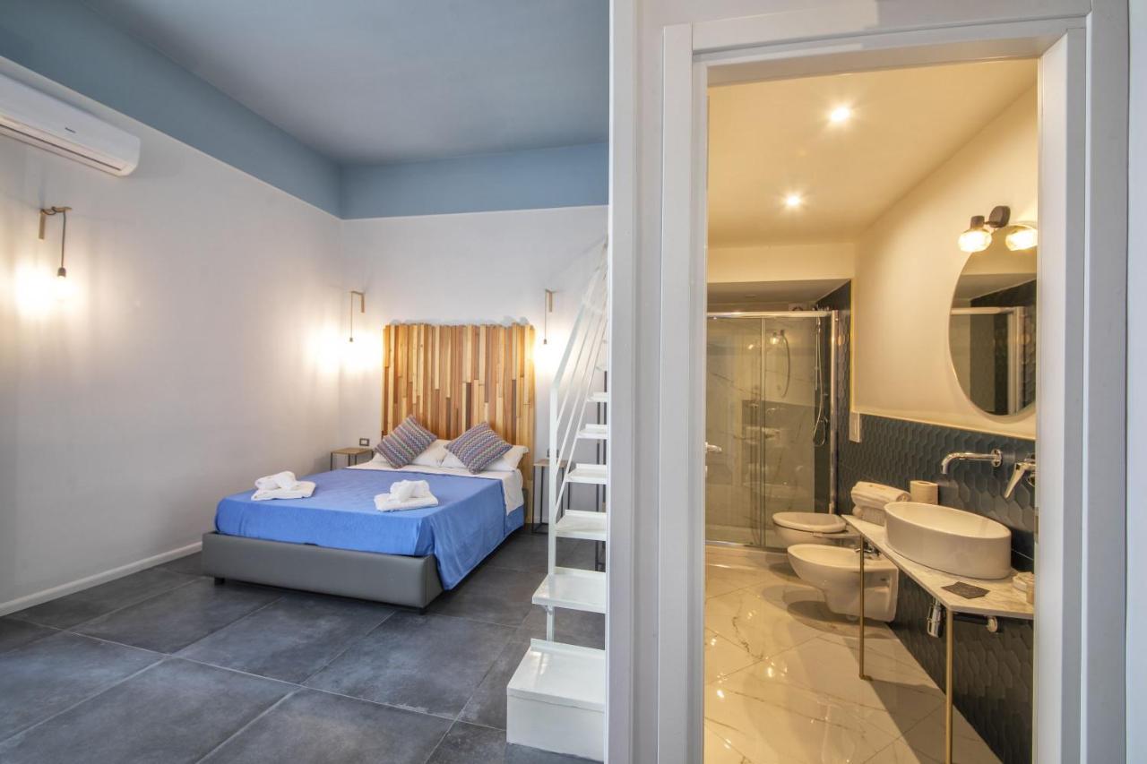 Be Italian Flat Duomo 319 Bed & Breakfast