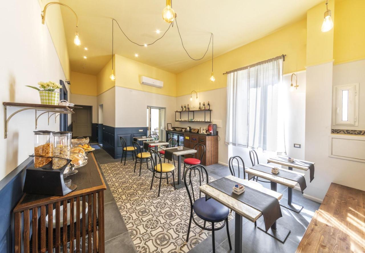Bed & Breakfast Be Italian Flat Duomo 319 Naples