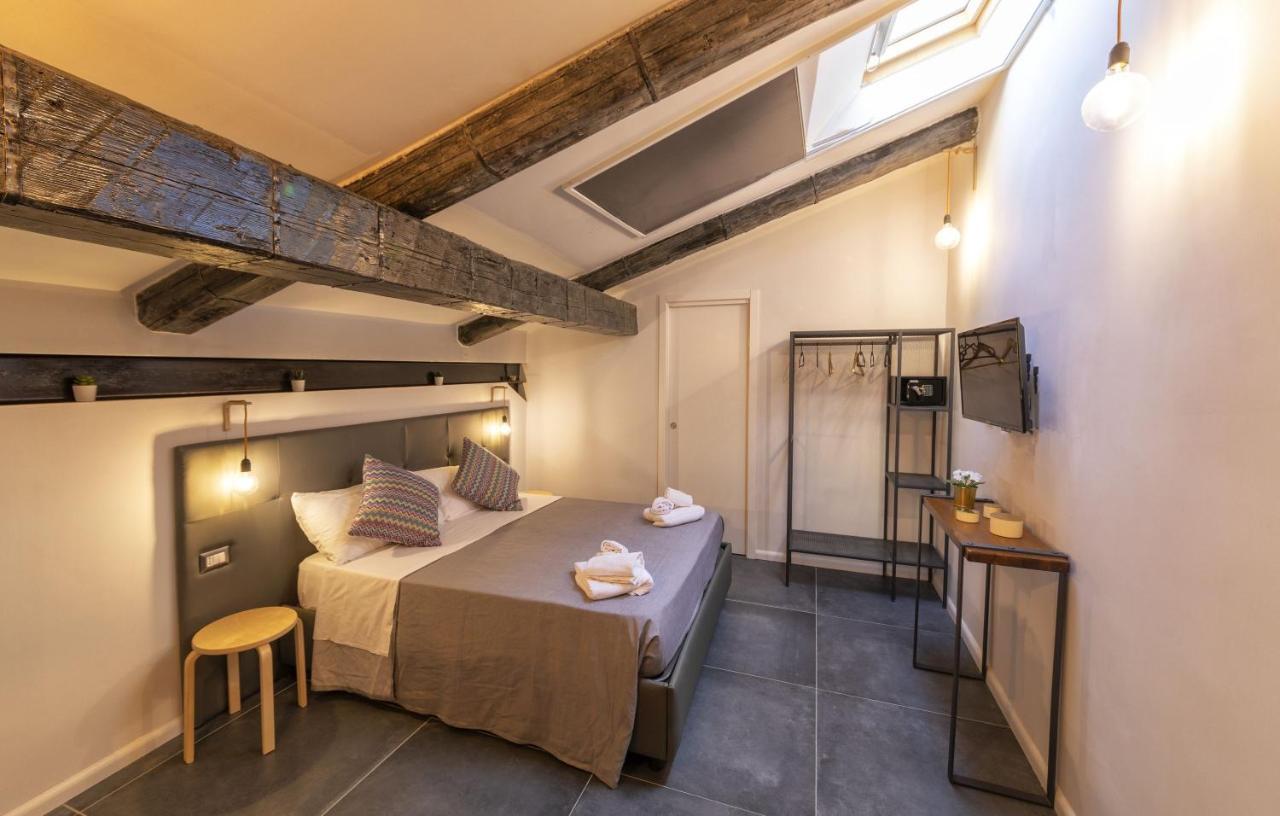 Be Italian Flat Duomo 319 Bed & Breakfast 2*