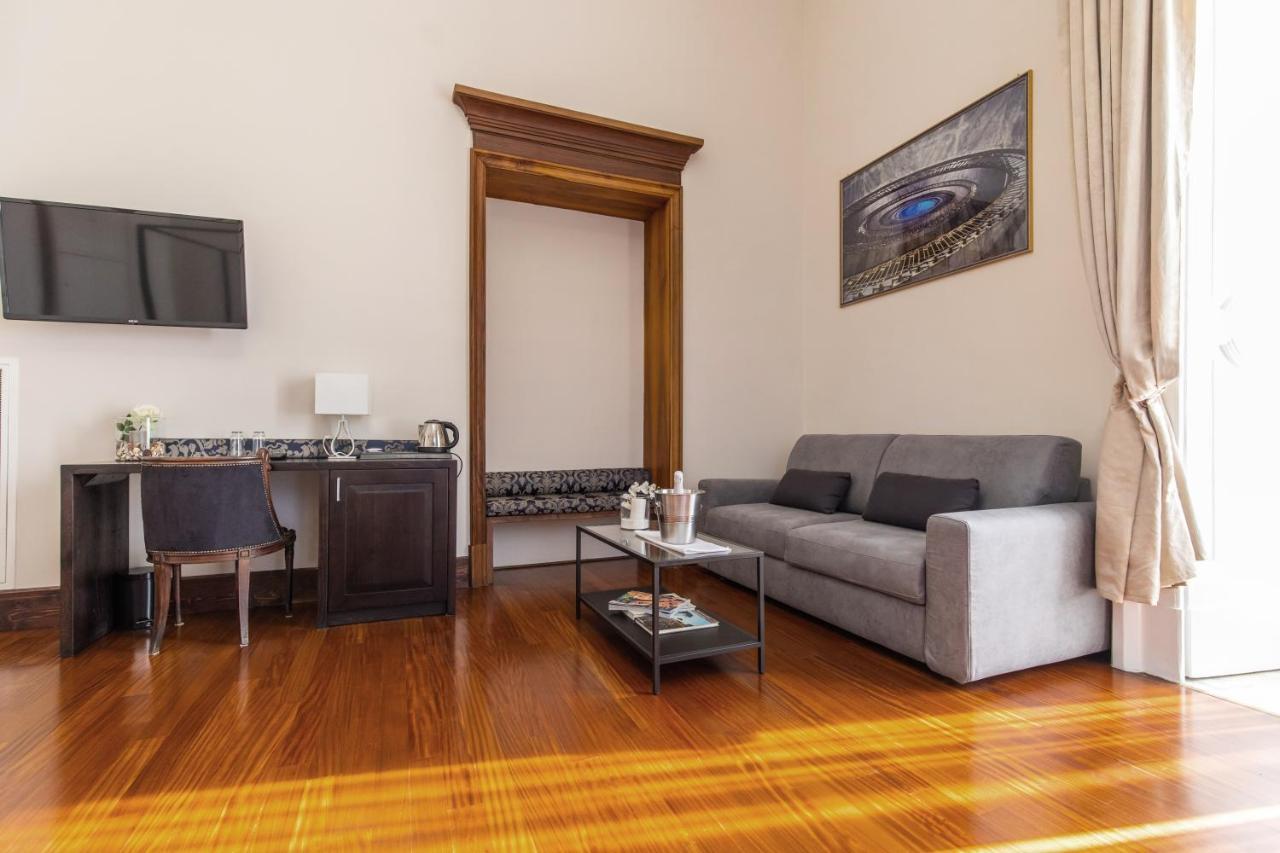 Guest house Gramsci 2*