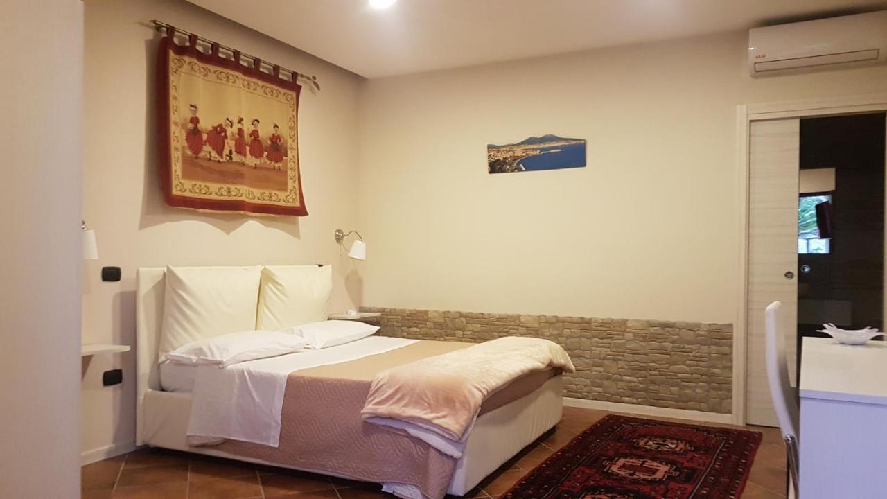 Relais La (adults Only) Bed & Breakfast Naples