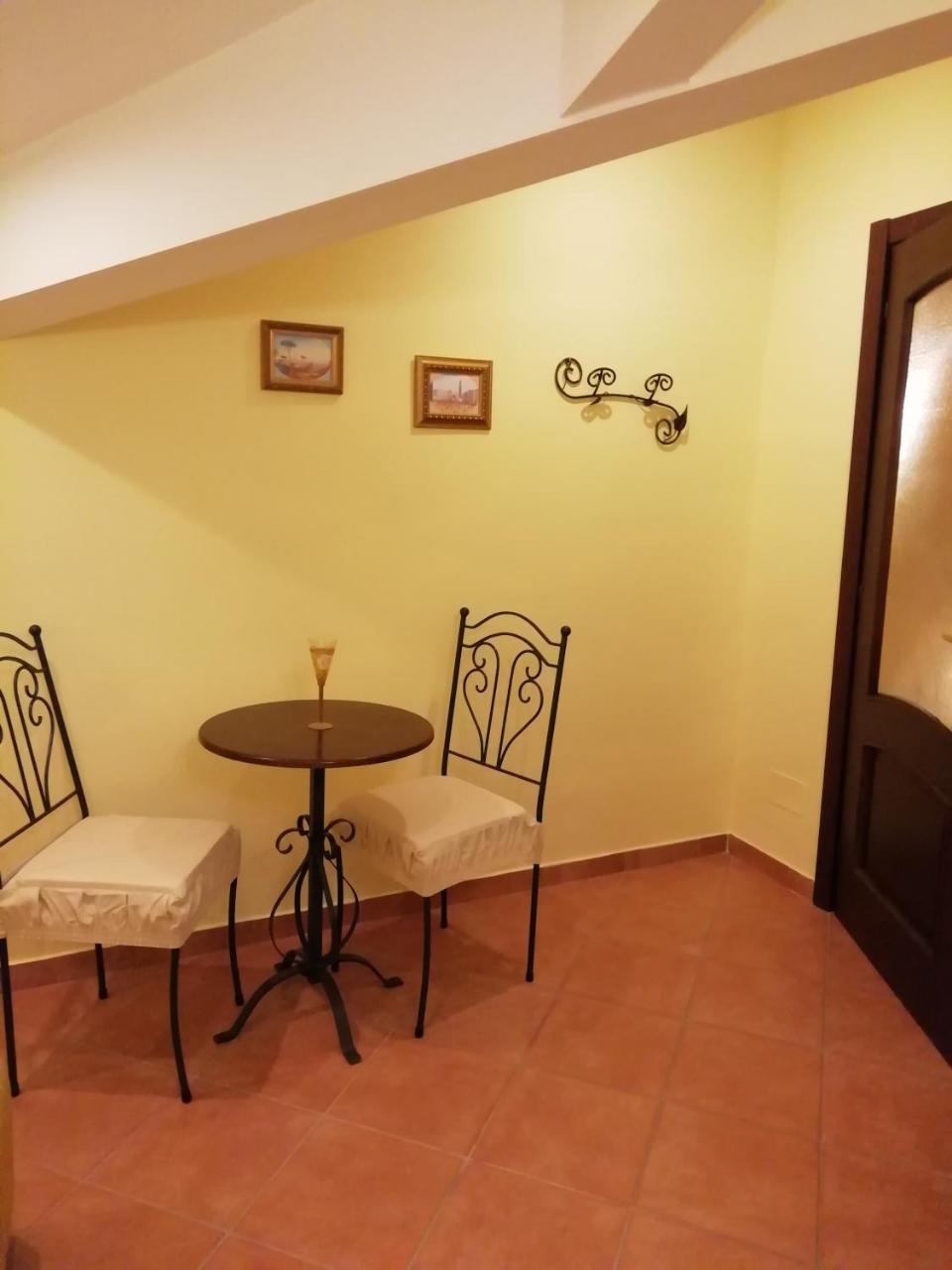 La Gemma Guest house