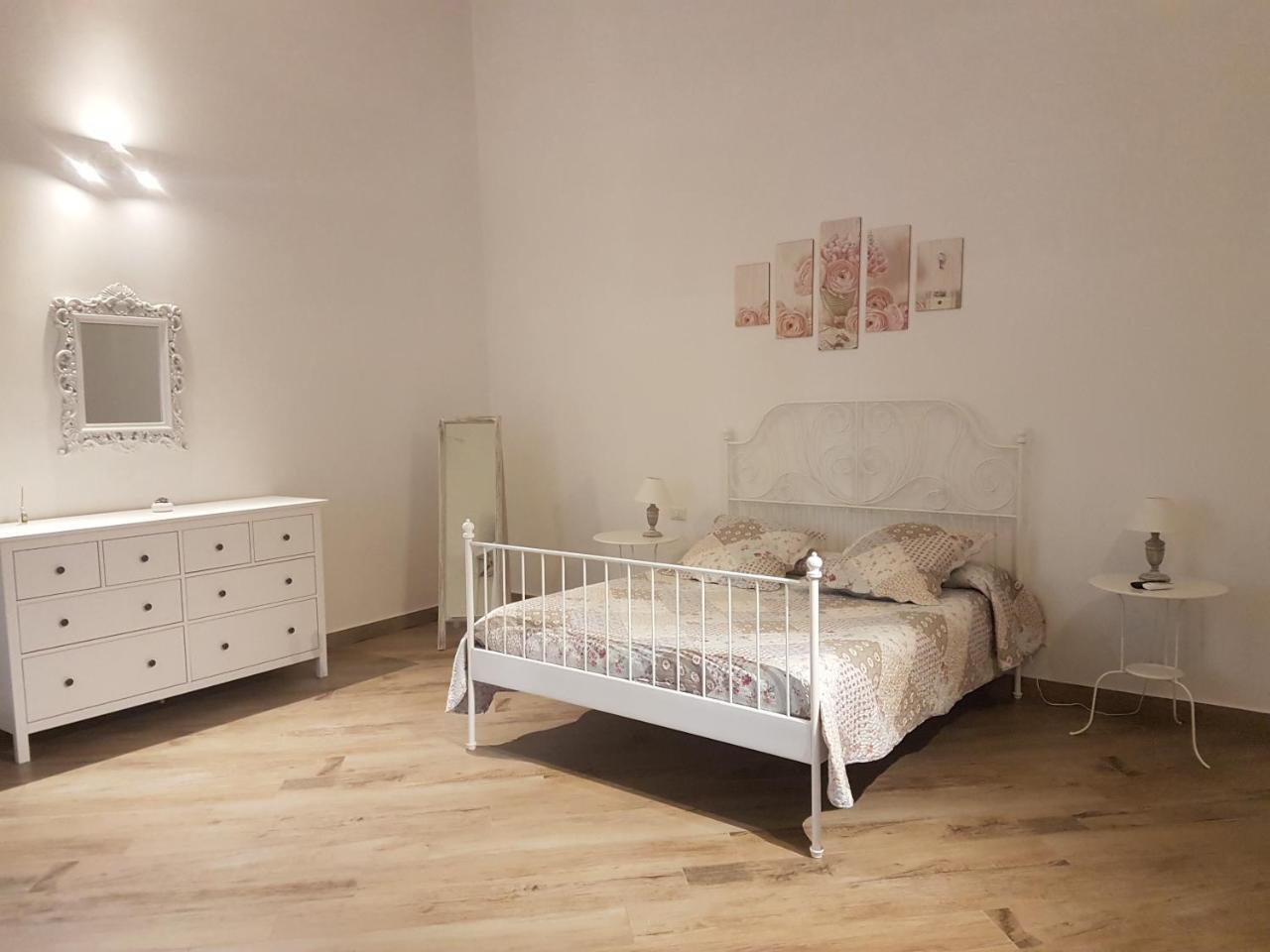 Bed & Breakfast Maison La Mitra - Dimore Partenopee Naples