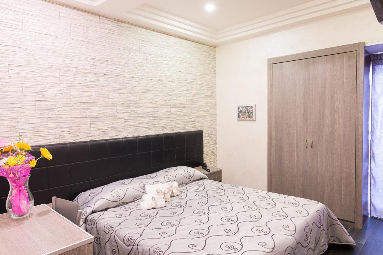 Bella Hotel 3*