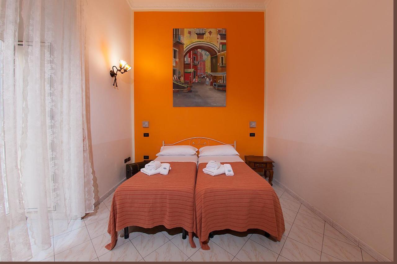 Bed & Breakfast Anna's Family Naples