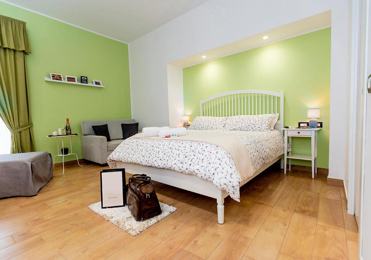 Bed & Breakfast Vico Milano 18