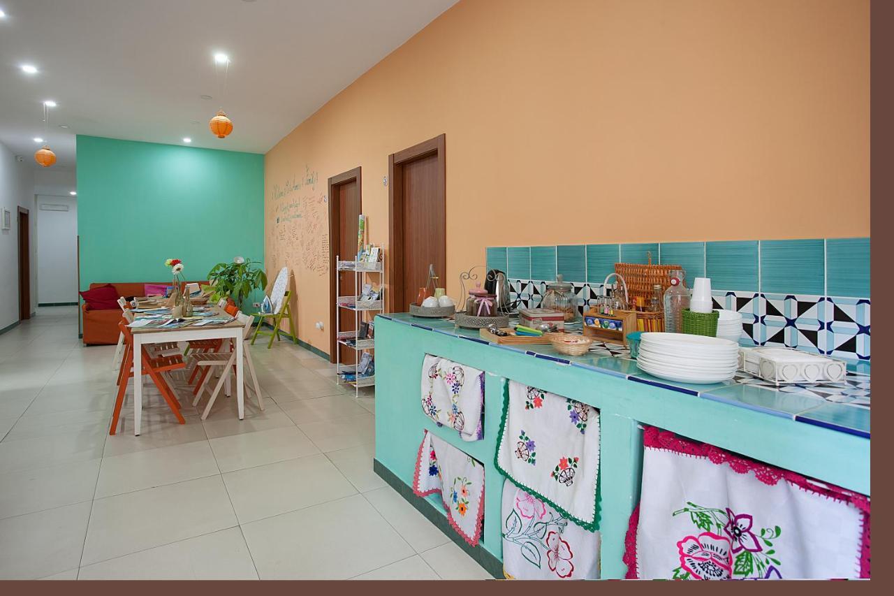 Bed & Breakfast Anna's Family Terrace 3*