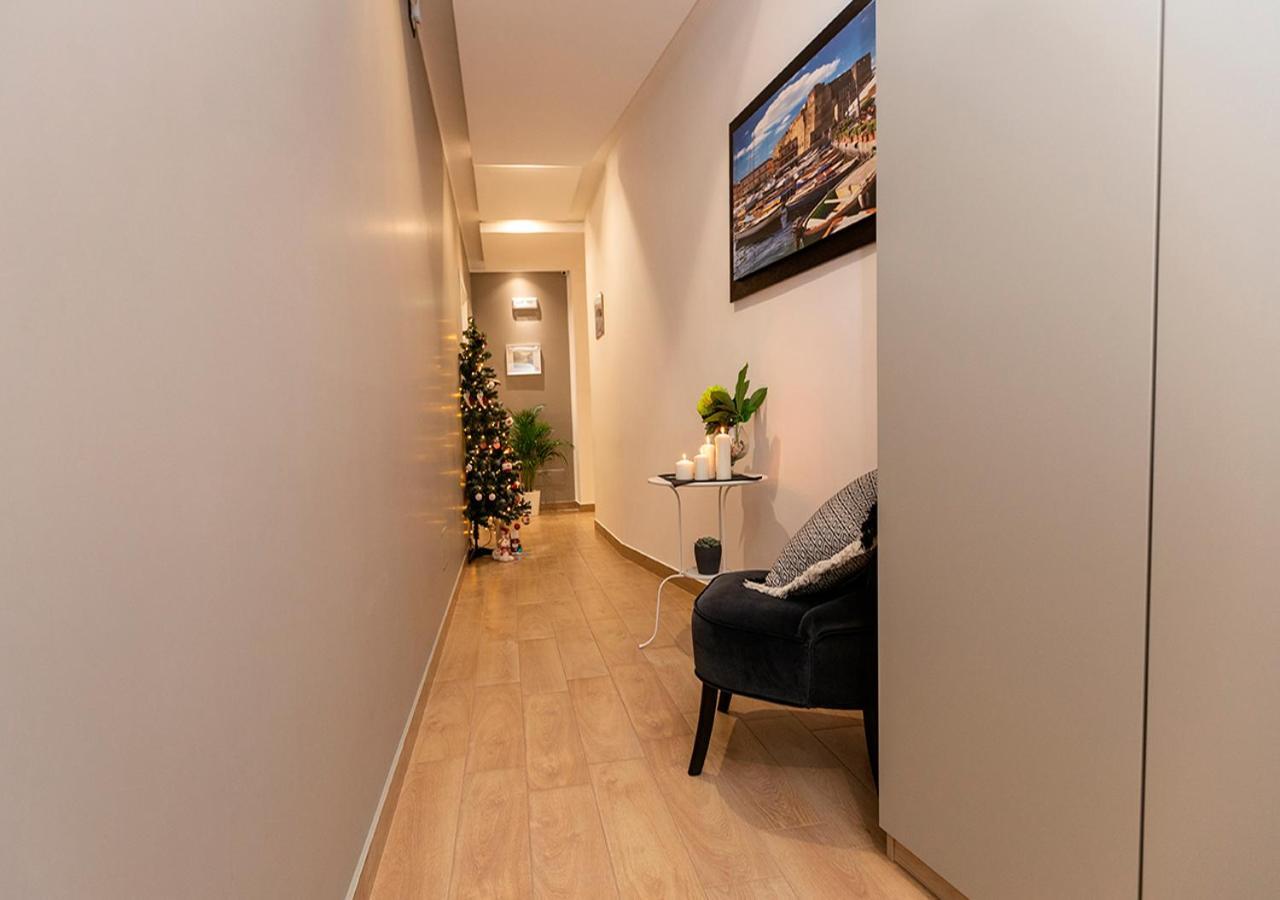 Vico Milano 18 Bed & Breakfast Naples