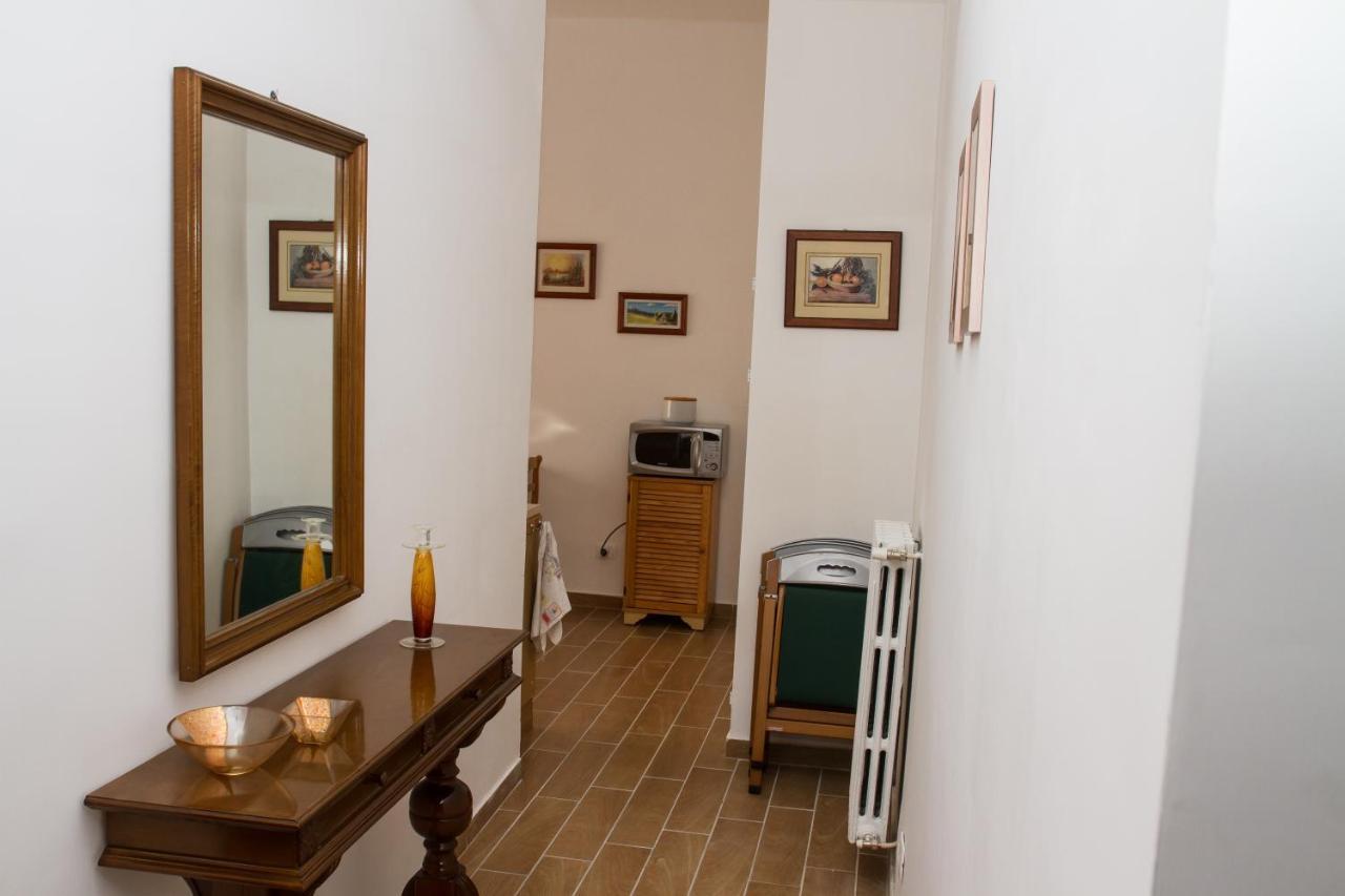 Bed & Breakfast Easy House *
