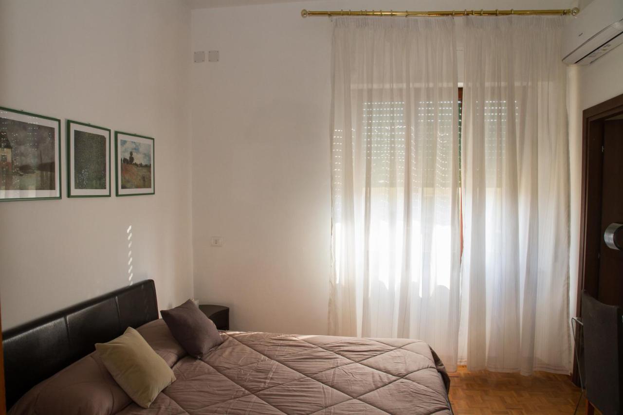 Easy House * Naples
